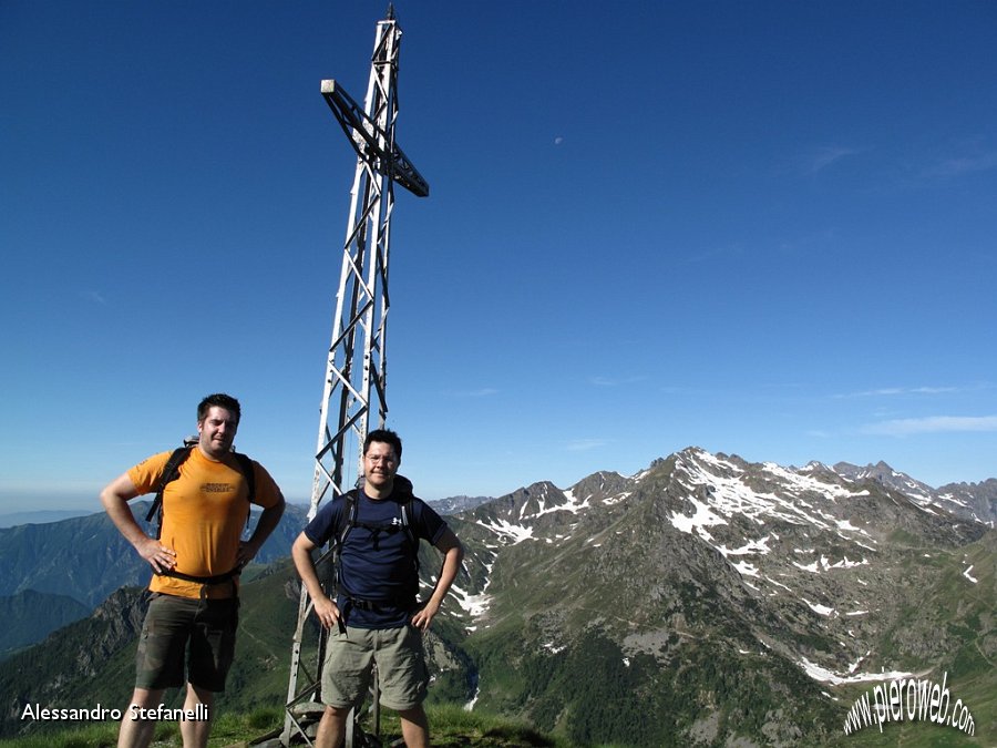 03 Vetta Pizzo delle Segade - Gabriele e Daniele.jpg